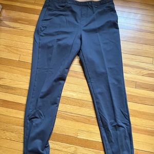 INTRO GRAY JEGGINGS SIZE LARGE